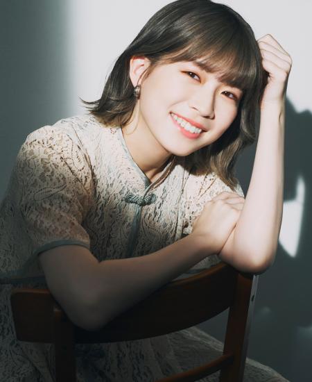 Yoshino Aoyama